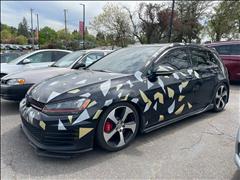 2017 Volkswagen Golf GTI 