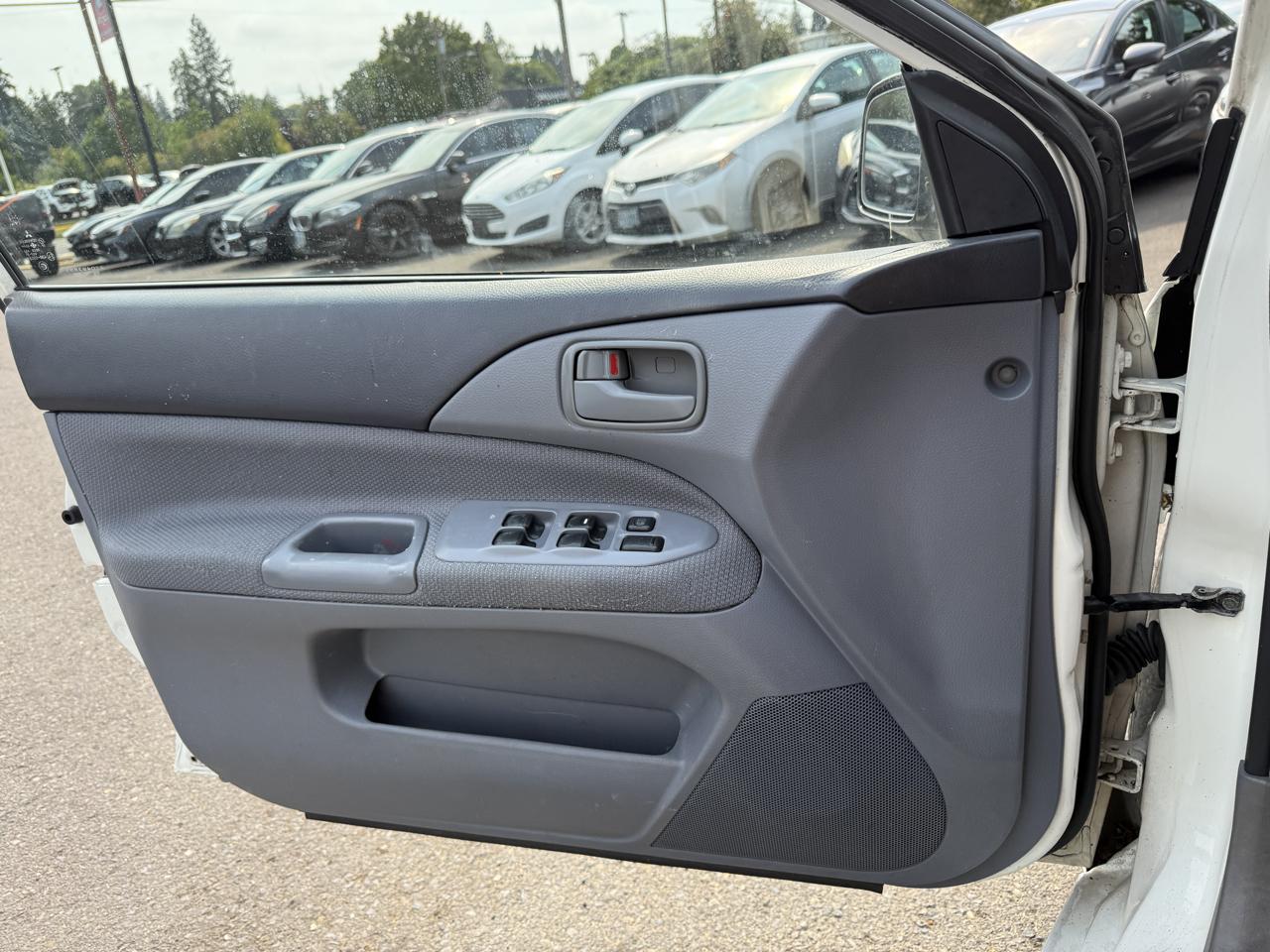 Mitsubishi Lancer ES 2003
