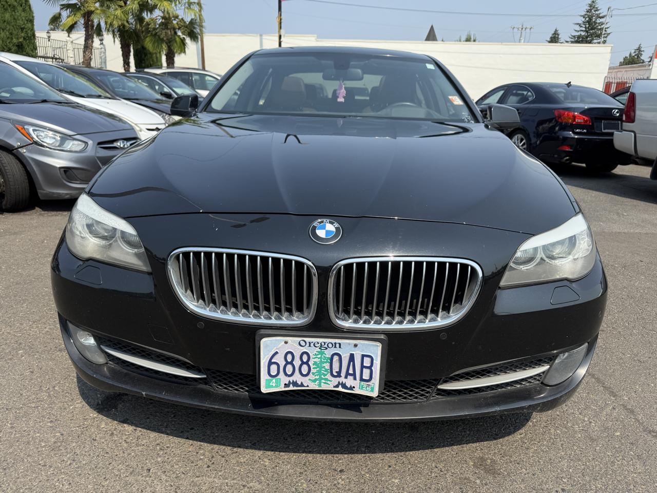 BMW 5-Series 528i xDrive 2013