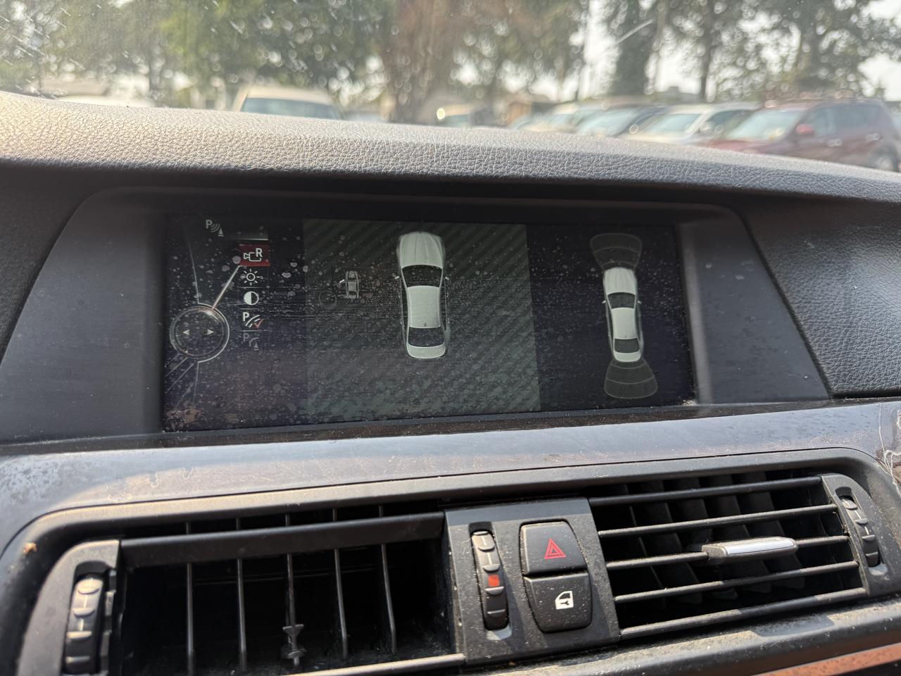 BMW 5-Series 528i xDrive 2013