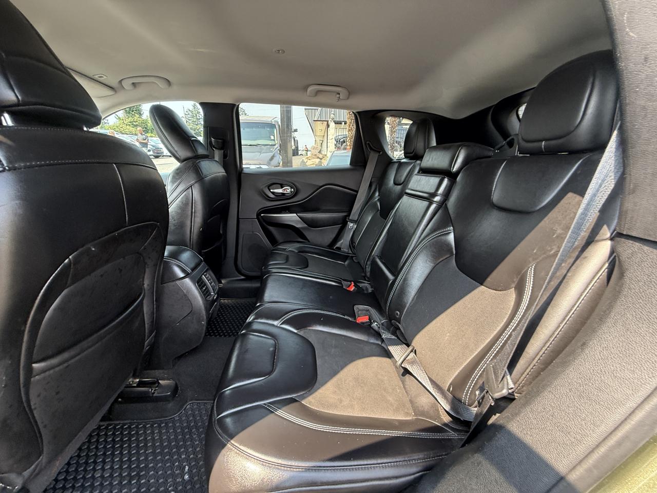 Jeep Cherokee Latitude Plus FWD 2019