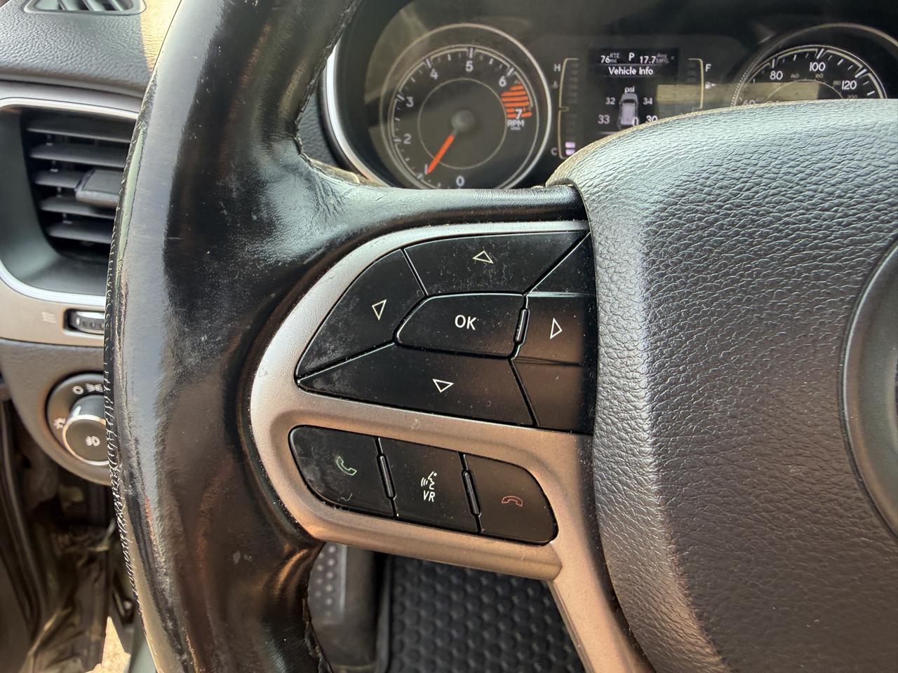 Jeep Cherokee Latitude Plus FWD 2019