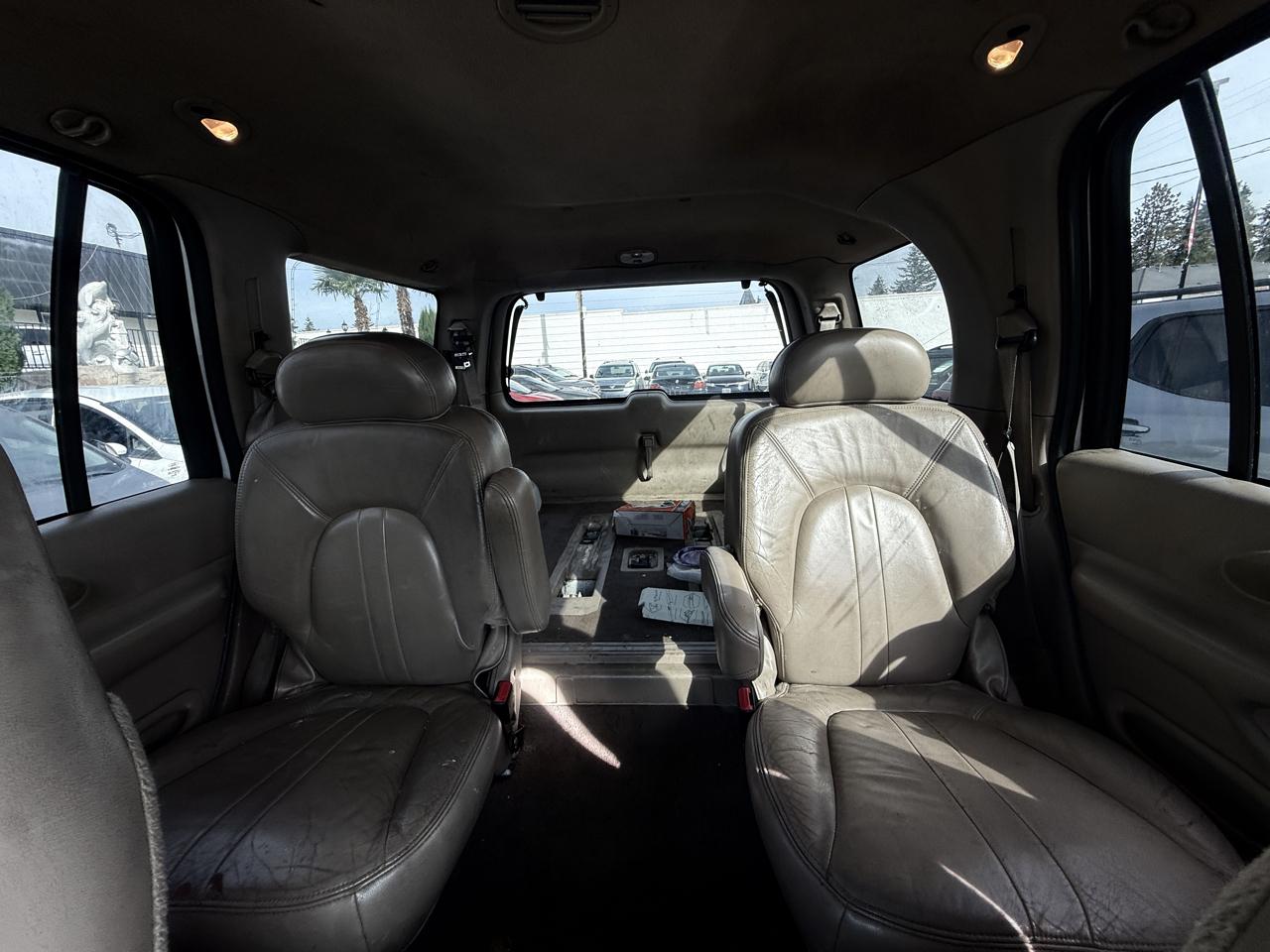 Ford Expedition Eddie Bauer 4WD 2001