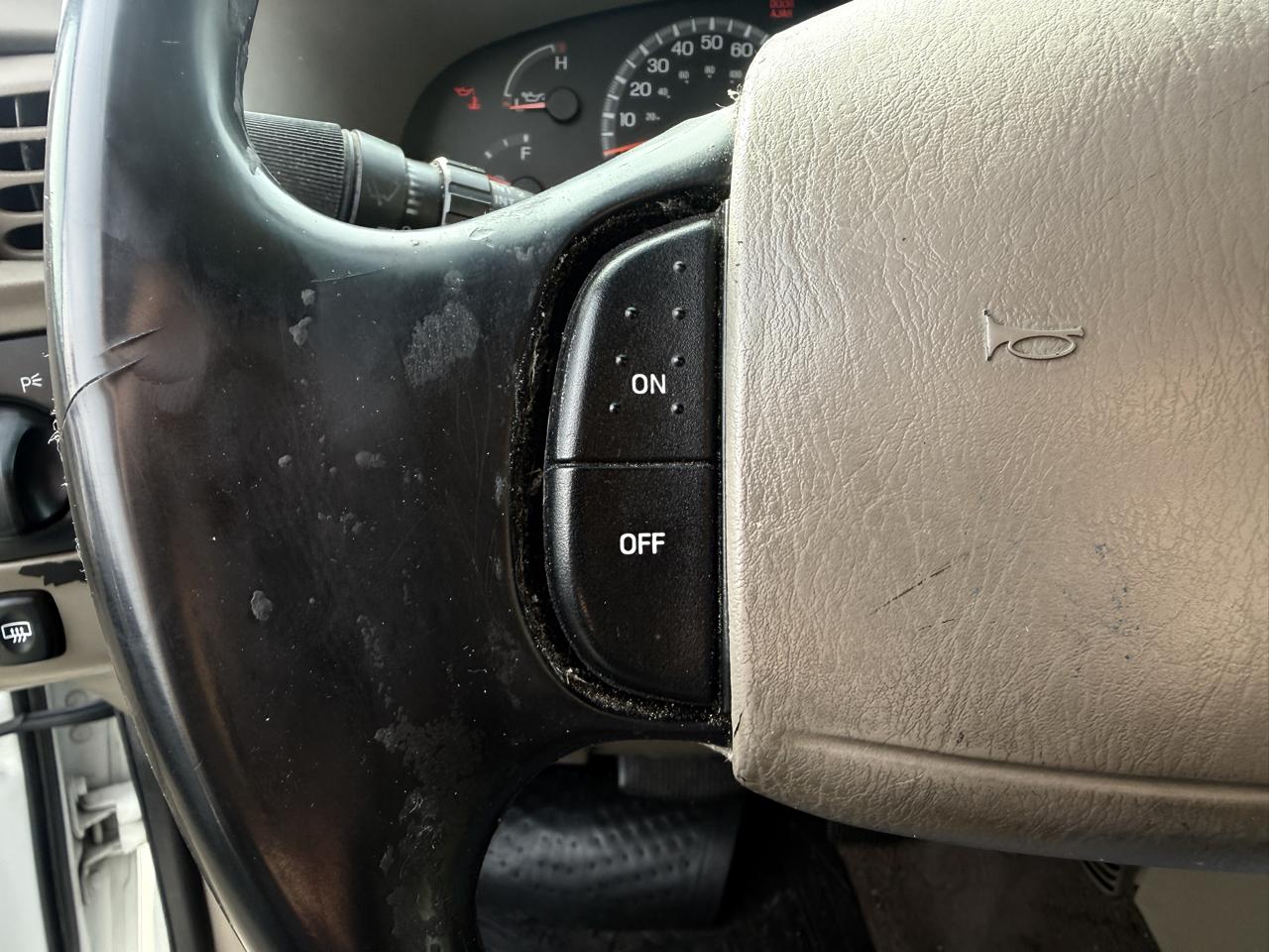 Ford Expedition Eddie Bauer 4WD 2001