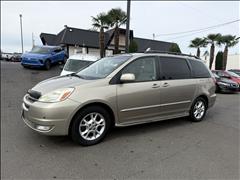 2004 Toyota Sienna 