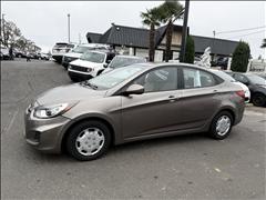 2014 Hyundai Accent 