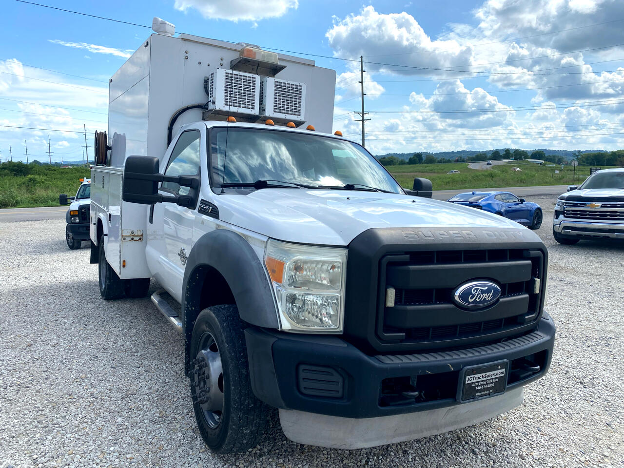 2011 Ford F-450 XL photo 2
