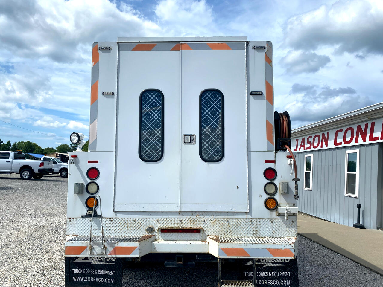 2011 Ford F-450 XL photo 3
