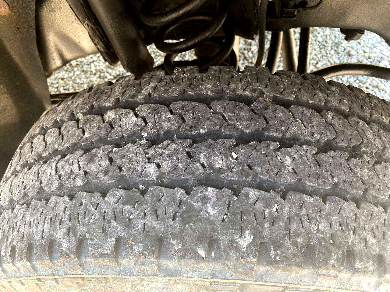 Ford Super Duty F-350 SRW 4WD Reg Cab 137" XLT 2012 Ford Super Duty F-350 SRW 4WD Reg Cab 137" XLT 2012