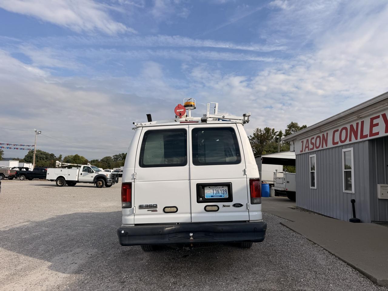 Ford Econoline Cargo Van E-350 Super Duty Ext Commercial 2012