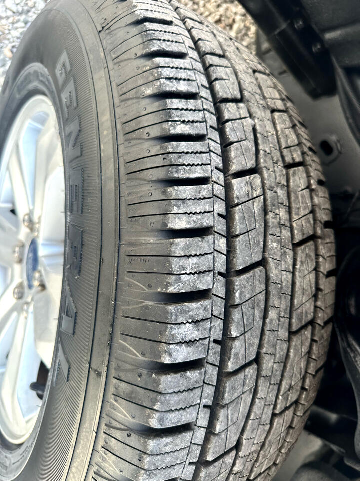 Ford F-150 XLT 2WD SuperCab 6.5' Box 2019 Ford F-150 XLT 2WD SuperCab 6.5' Box 2019