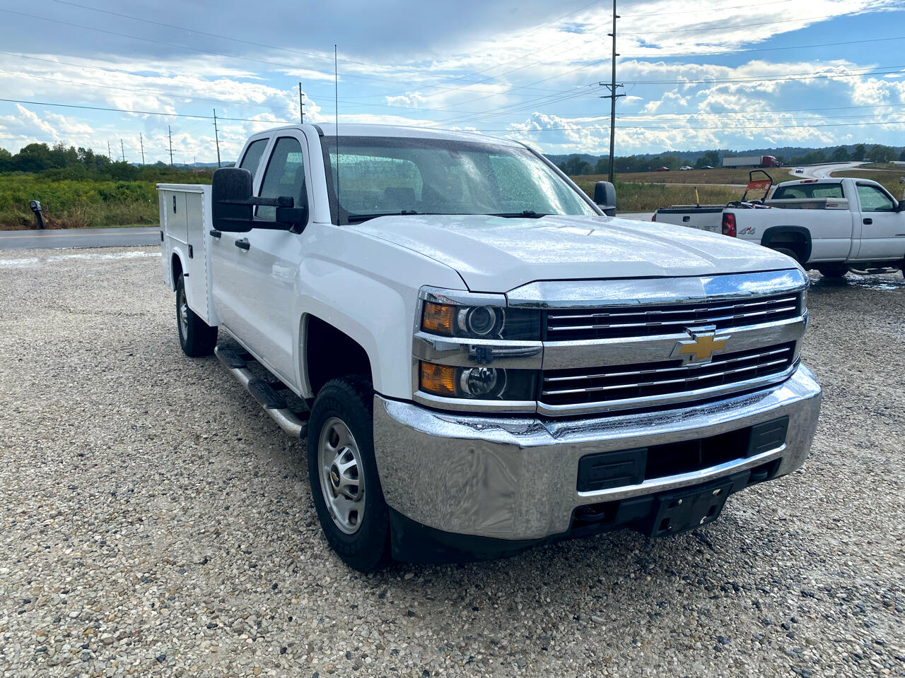 2015 Chevrolet Silverado 3500HD Work Truck photo 2