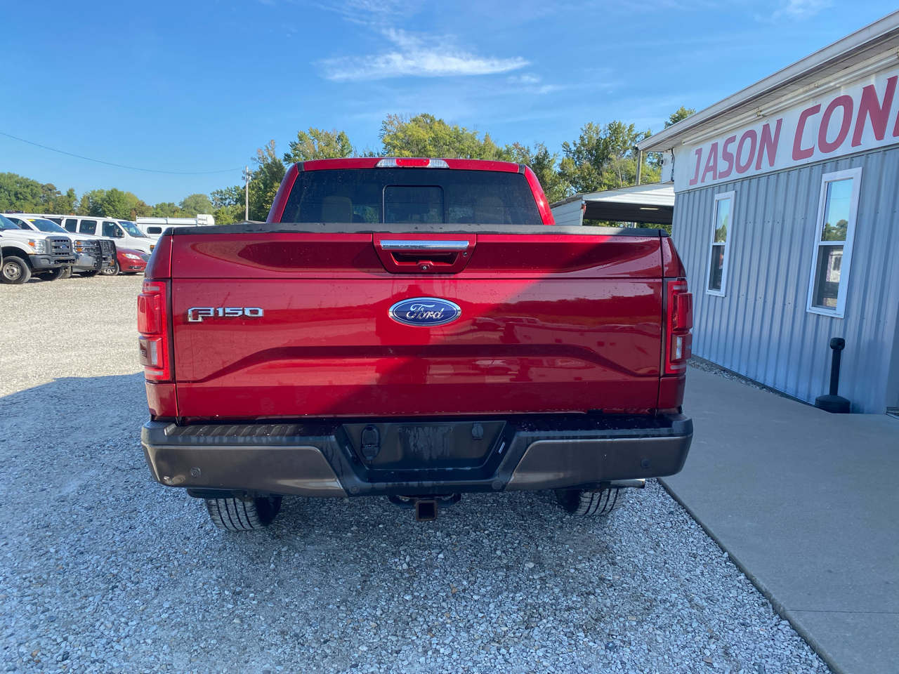 Ford F-150 4WD SuperCrew 145" Lariat 2016 Ford F-150 4WD SuperCrew 145" Lariat 2016