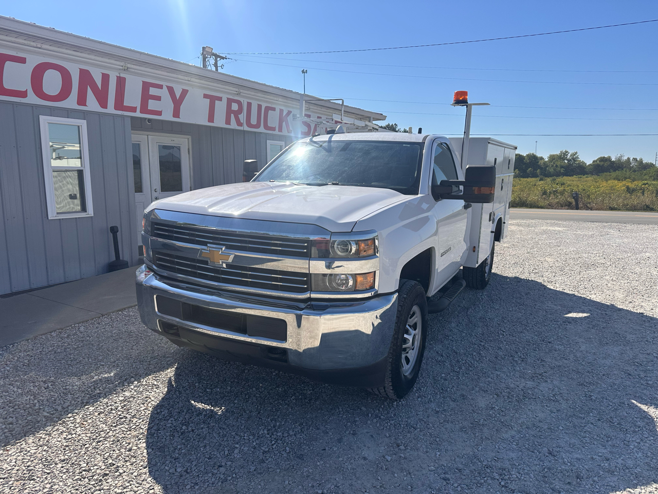 Chevrolet Silverado 3500HD 4WD Reg Cab 162" WB, 83.58" CA WT 2018 Chevrolet Silverado 3500HD 4WD Reg Cab 162" WB, 83.58" CA WT 2018