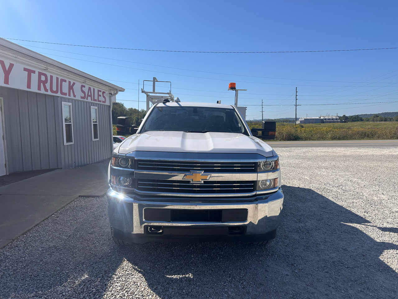 Chevrolet Silverado 3500HD 4WD Reg Cab 162" WB, 83.58" CA WT 2018 Chevrolet Silverado 3500HD 4WD Reg Cab 162" WB, 83.58" CA WT 2018