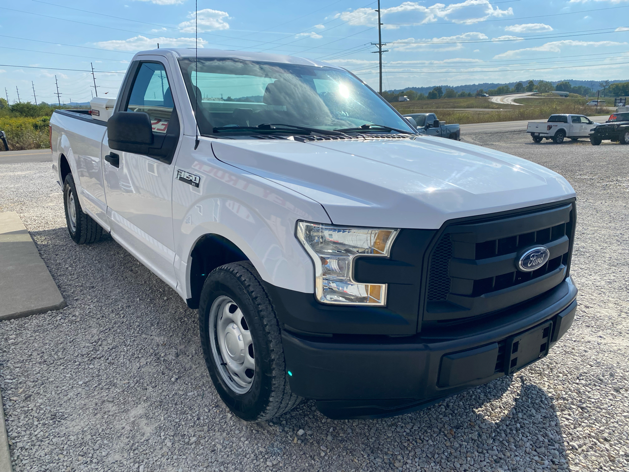 Ford F-150 2WD Reg Cab 141" XL 2016 Ford F-150 2WD Reg Cab 141" XL 2016