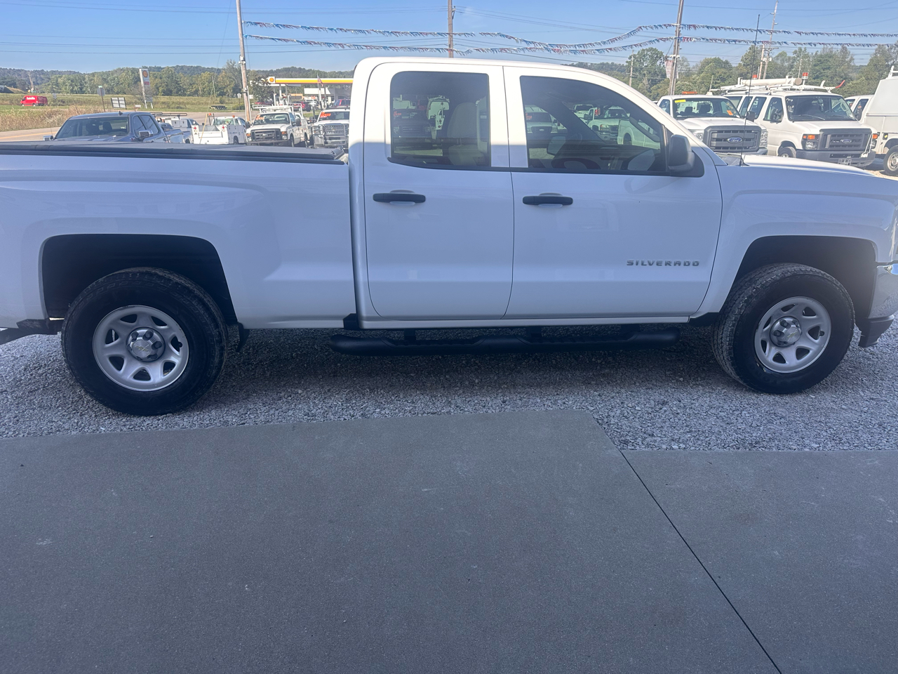 2018 Chevrolet Silverado Work Truck LS Base photo 2