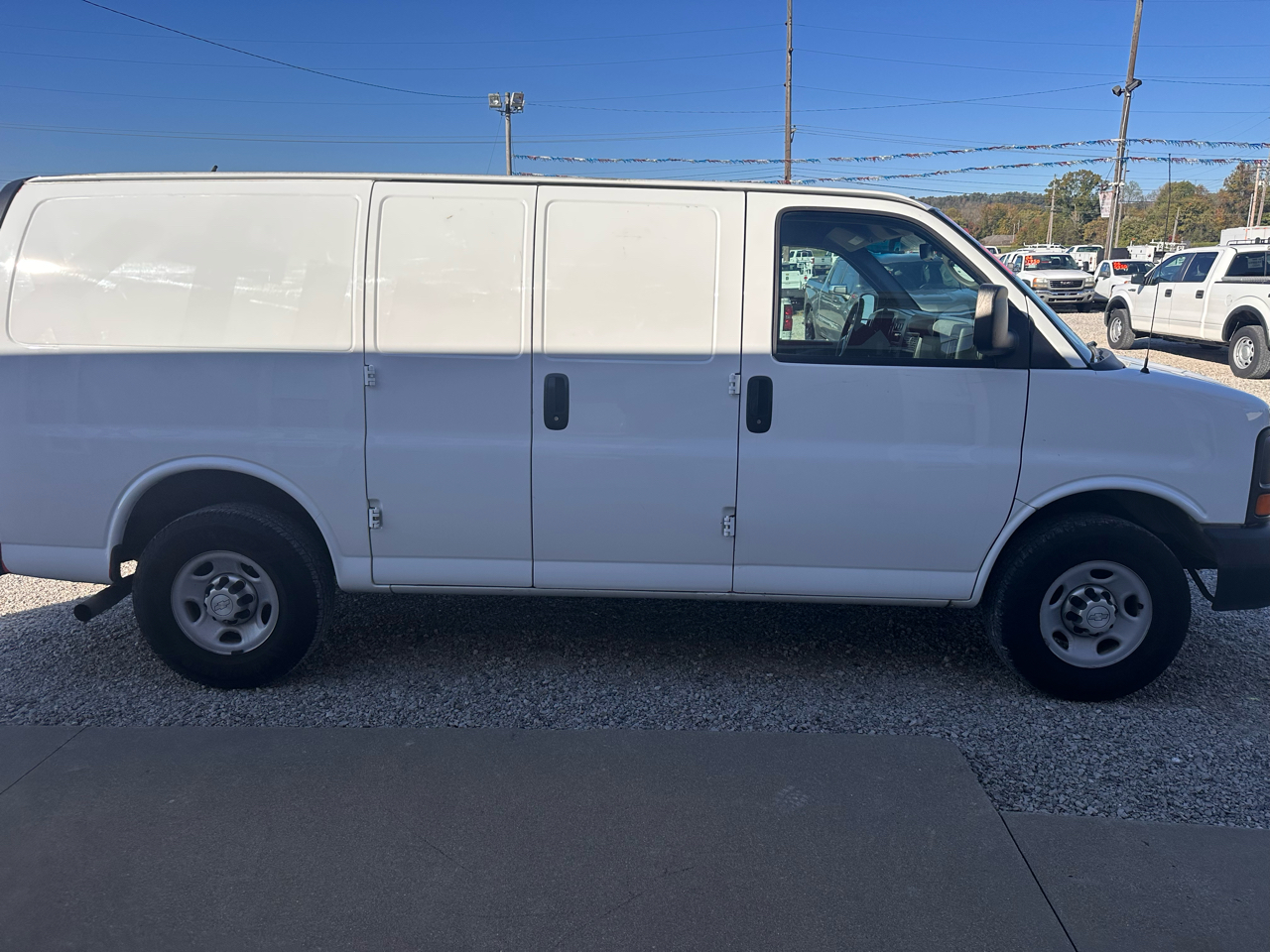 Chevrolet Express Cargo Van RWD 2500 135" 2015 Chevrolet Express Cargo Van RWD 2500 135" 2015