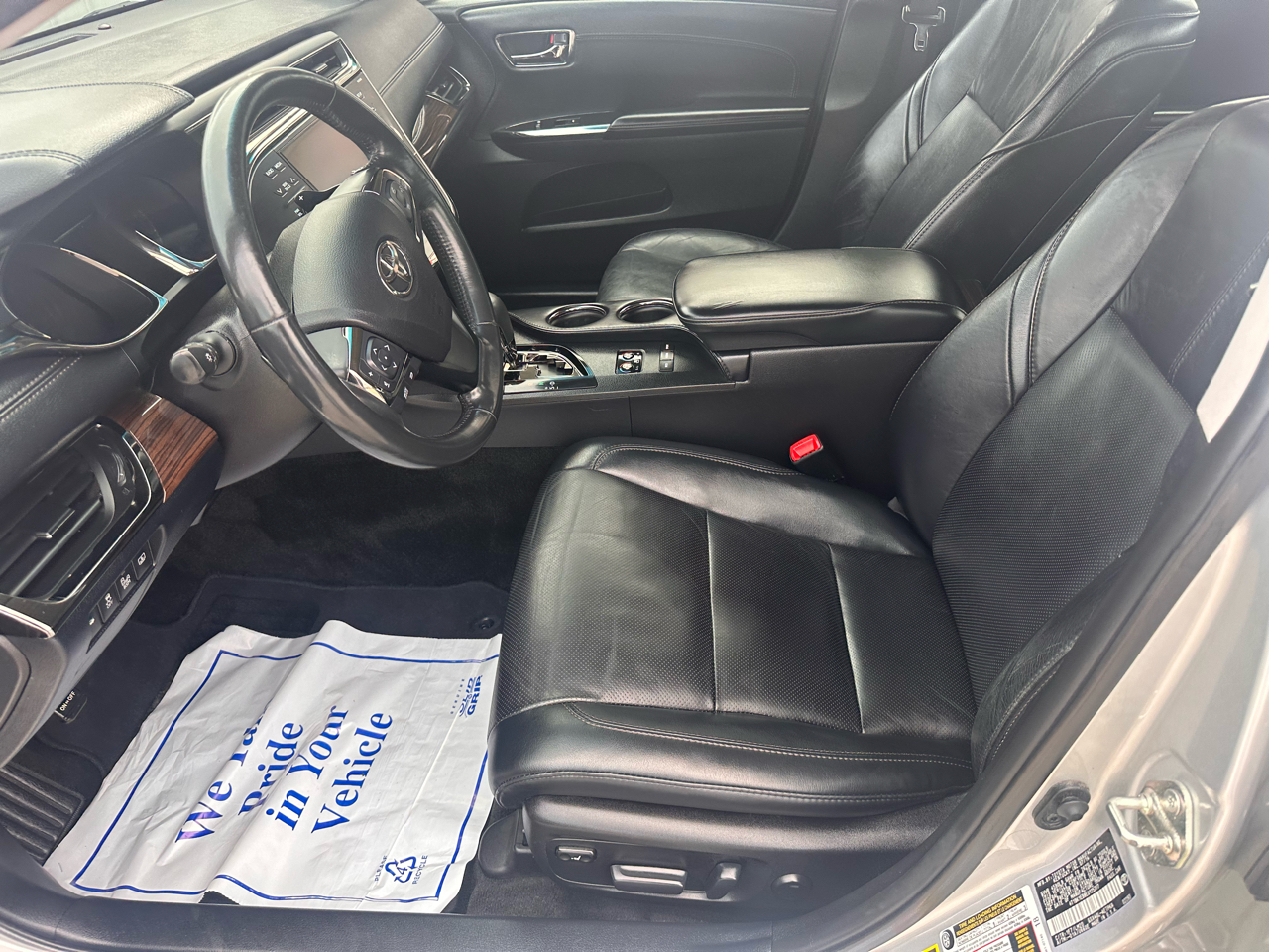 Toyota Avalon 4dr Sdn XLE Premium (Natl) 2014 Toyota Avalon 4dr Sdn XLE Premium (Natl) 2014