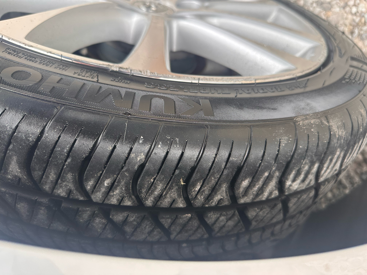 Toyota Avalon 4dr Sdn XLE Premium (Natl) 2014 Toyota Avalon 4dr Sdn XLE Premium (Natl) 2014