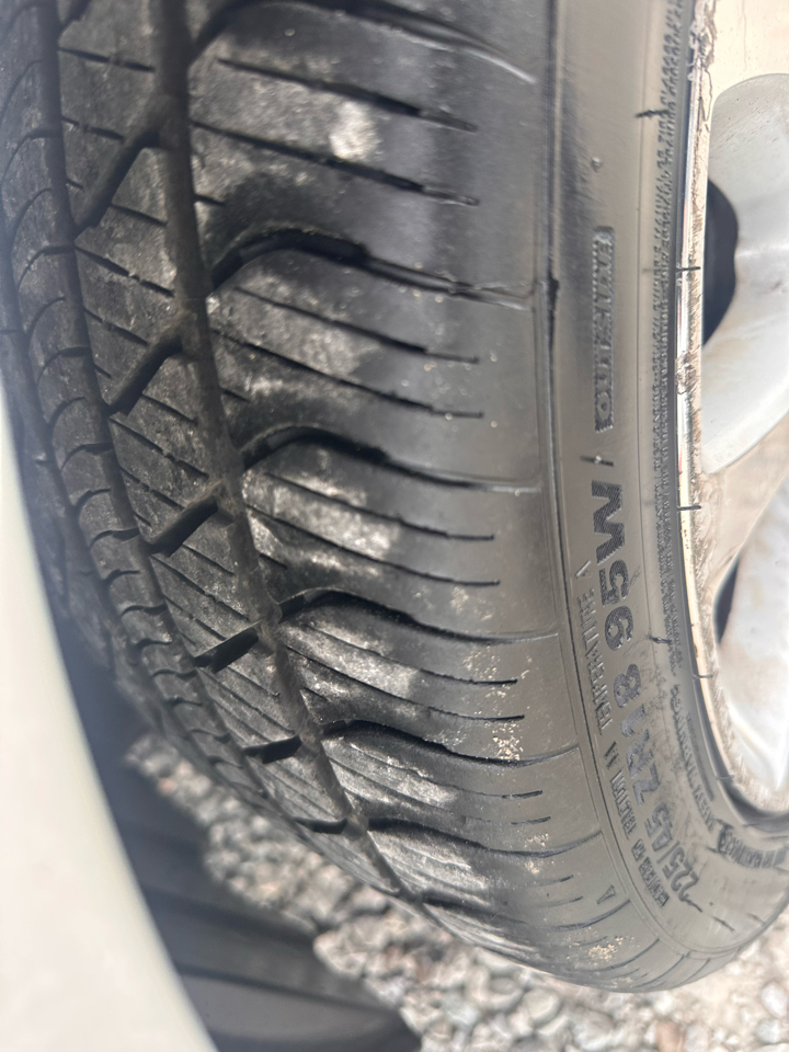 Toyota Avalon 4dr Sdn XLE Premium (Natl) 2014 Toyota Avalon 4dr Sdn XLE Premium (Natl) 2014