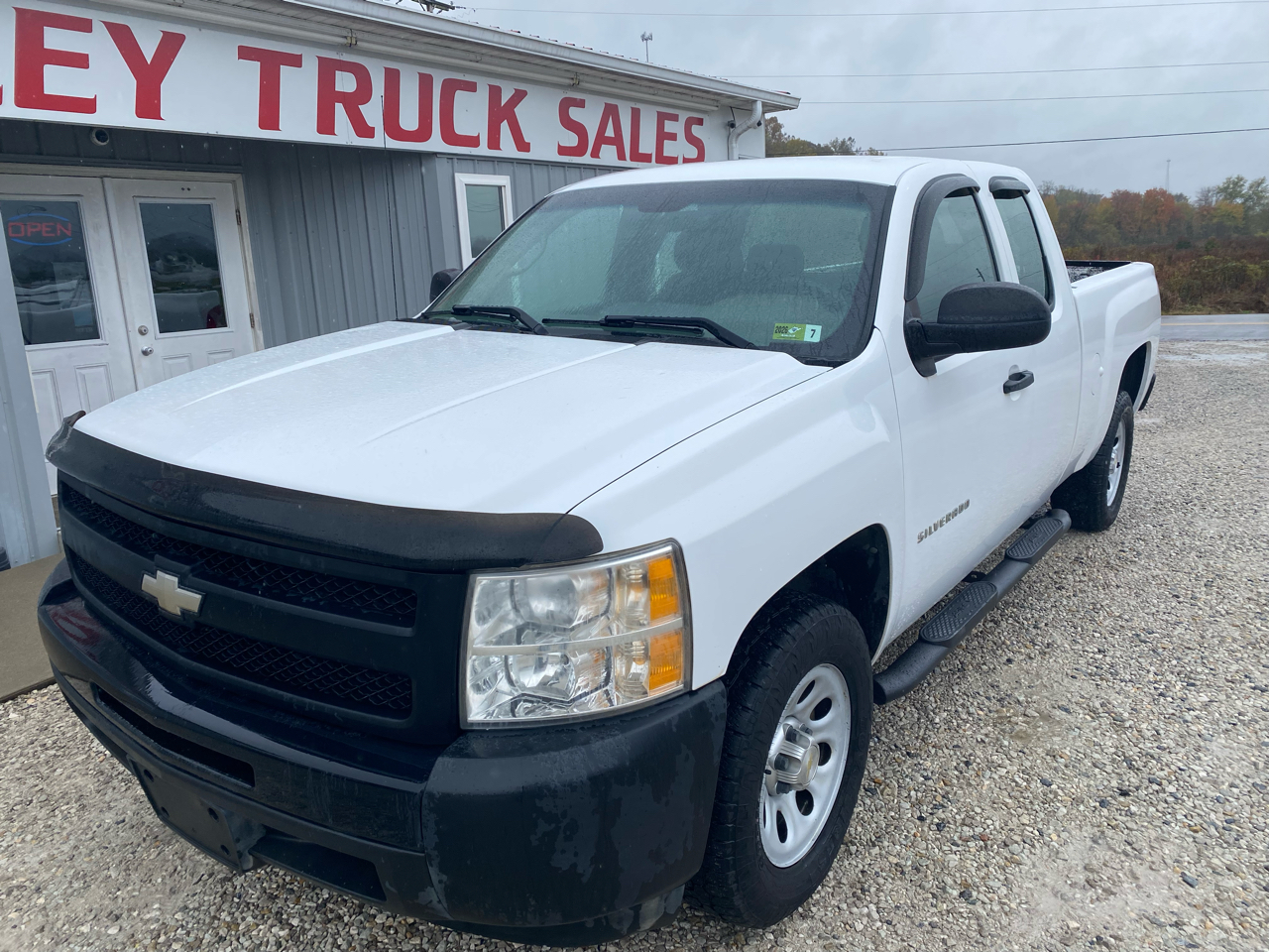 Chevrolet Silverado 1500 2WD Ext Cab 143.5" Work Truck 2010 Chevrolet Silverado 1500 2WD Ext Cab 143.5" Work Truck 2010