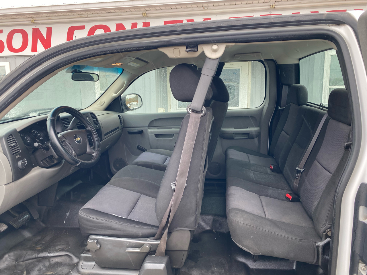 Chevrolet Silverado 1500 2WD Ext Cab 143.5" Work Truck 2010 Chevrolet Silverado 1500 2WD Ext Cab 143.5" Work Truck 2010