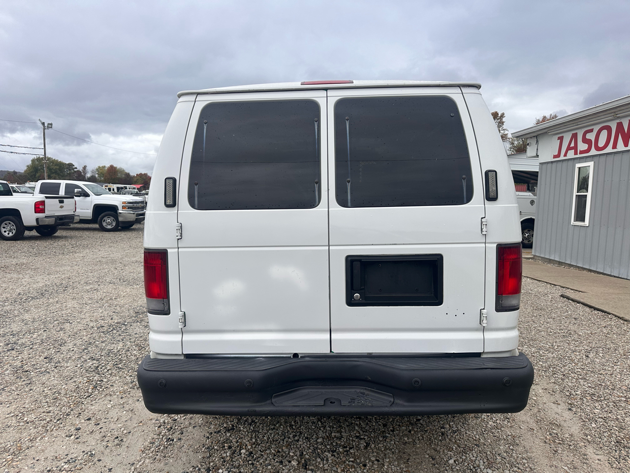 Ford Econoline Cargo Van E-250 Recreational 2011 Ford Econoline Cargo Van E-250 Recreational 2011