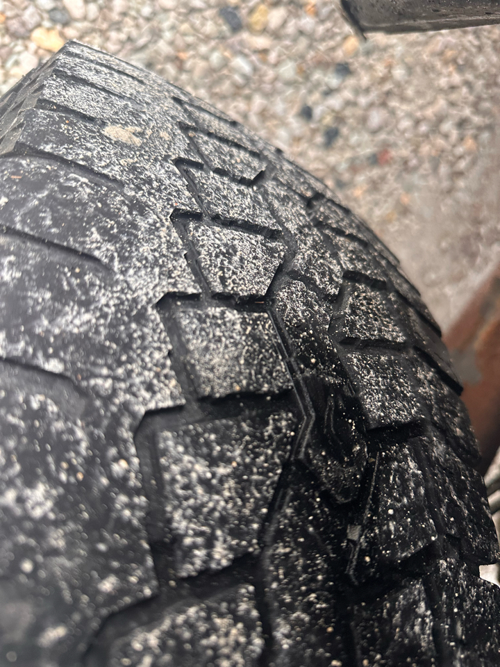 Ford Econoline Cargo Van E-250 Recreational 2011 Ford Econoline Cargo Van E-250 Recreational 2011