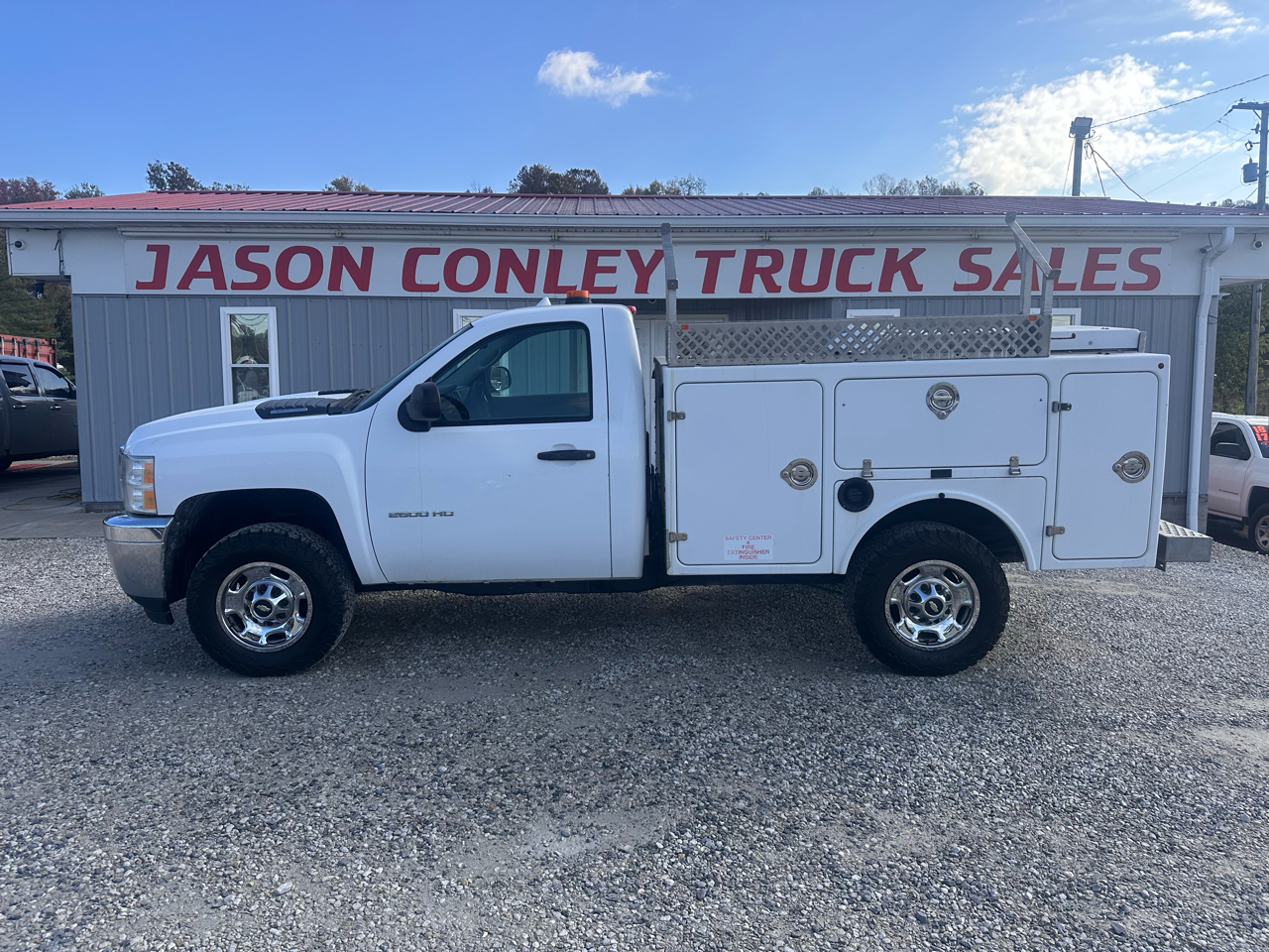 Chevrolet Silverado 2500HD 4WD Reg Cab 133.7" Work Truck 2012