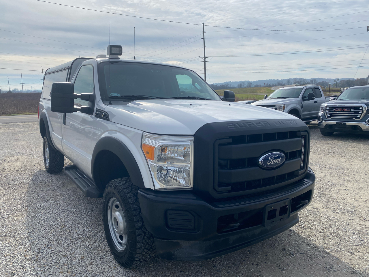 Ford Super Duty F-350 SRW 4WD Reg Cab 137" XLT 2013