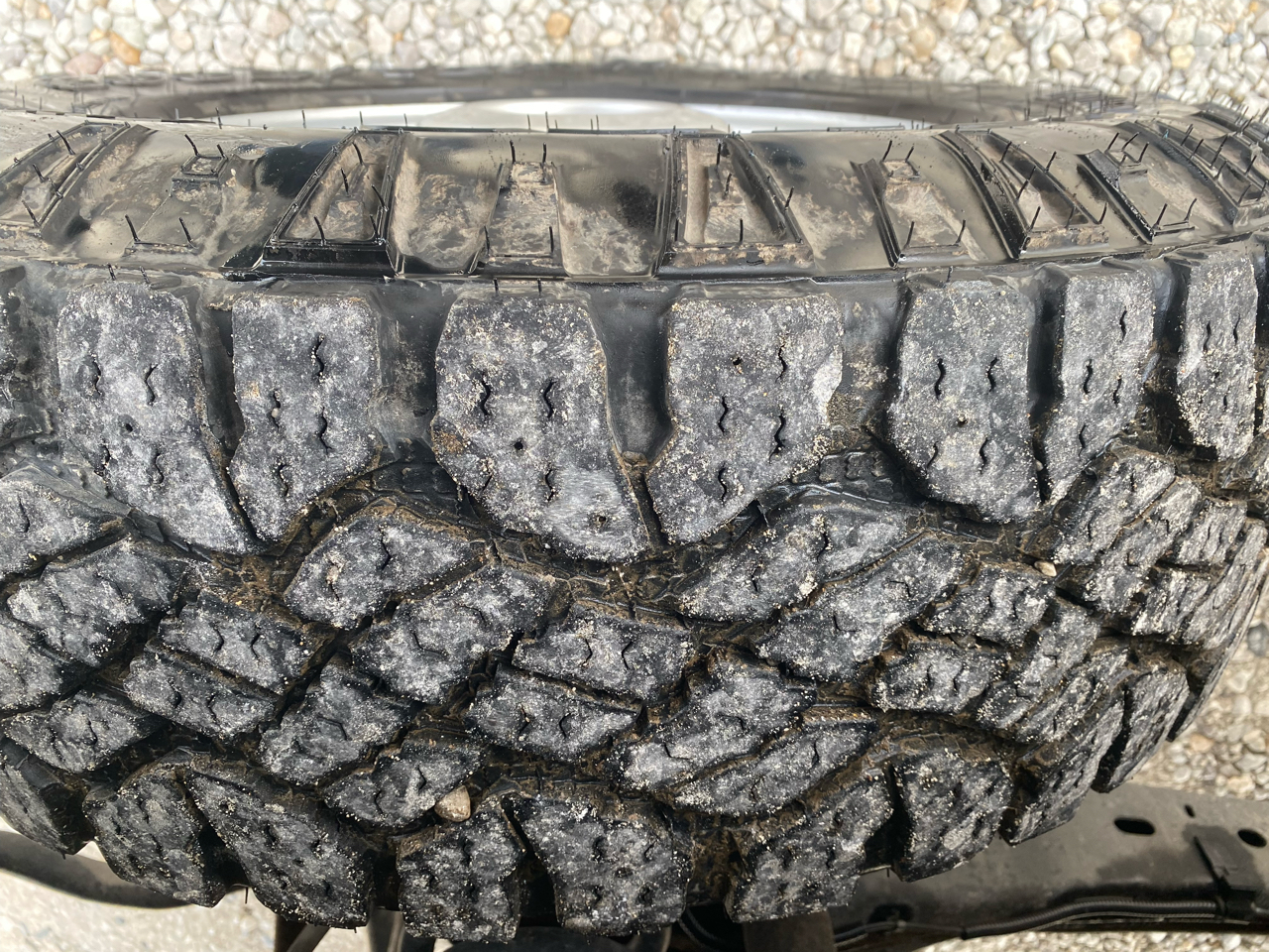 Ford Super Duty F-350 SRW 4WD Reg Cab 137" XLT 2013