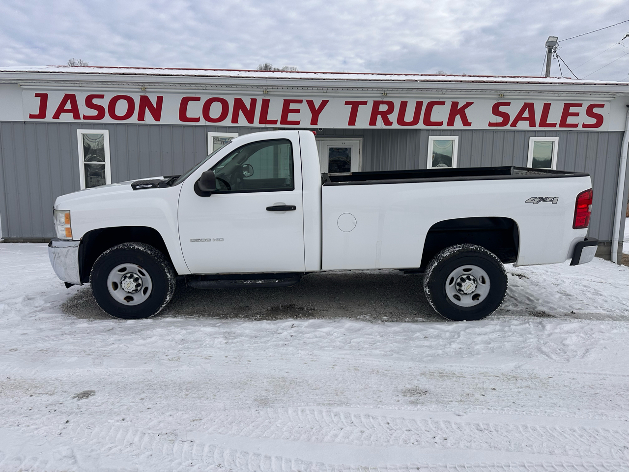 Chevrolet Silverado 2500HD 4WD Reg Cab 133" Work Truck 2010