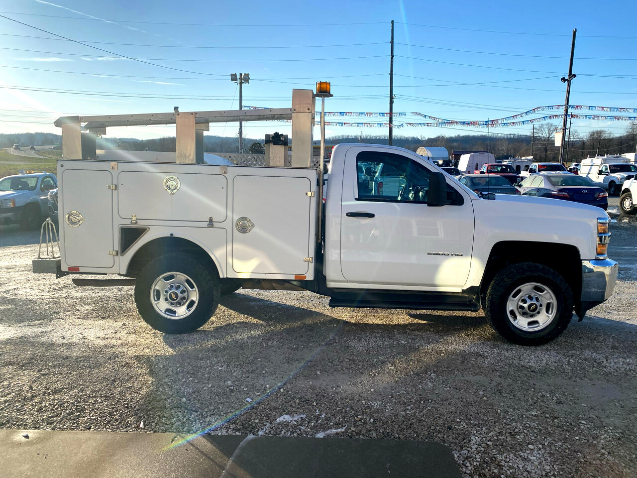 Chevrolet Silverado 2500HD 4WD Reg Cab 133.6" Work Truck 2015