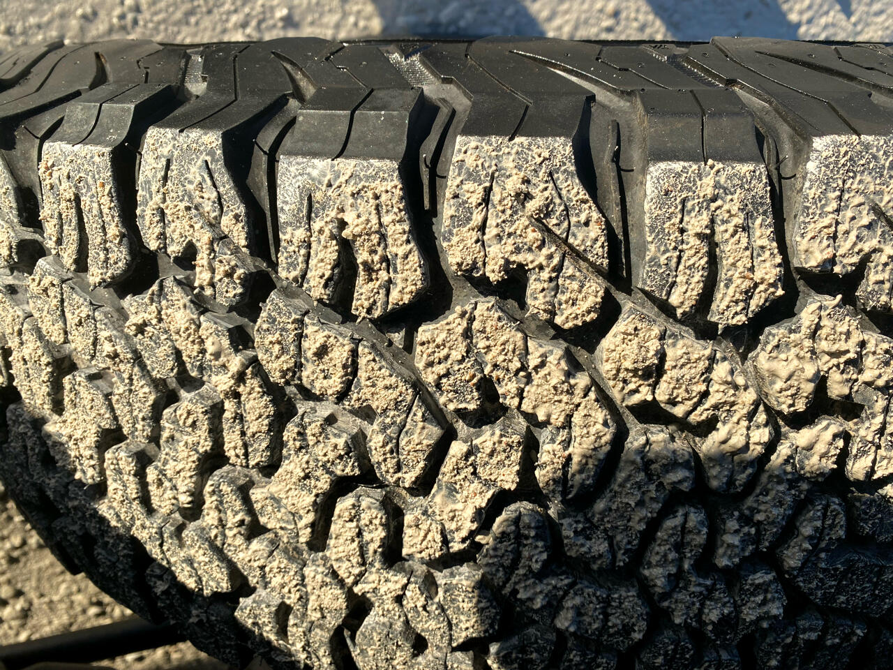 Chevrolet Silverado 2500HD 4WD Reg Cab 133.6" Work Truck 2015