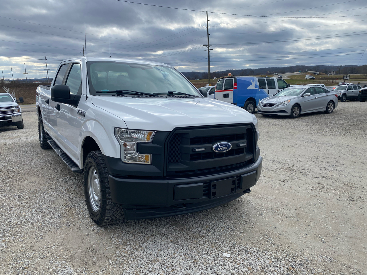 Ford F-150 XL SuperCrew 5.5-ft. Bed 4WD 2017