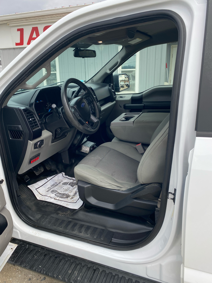 Ford F-150 XL SuperCrew 5.5-ft. Bed 4WD 2017