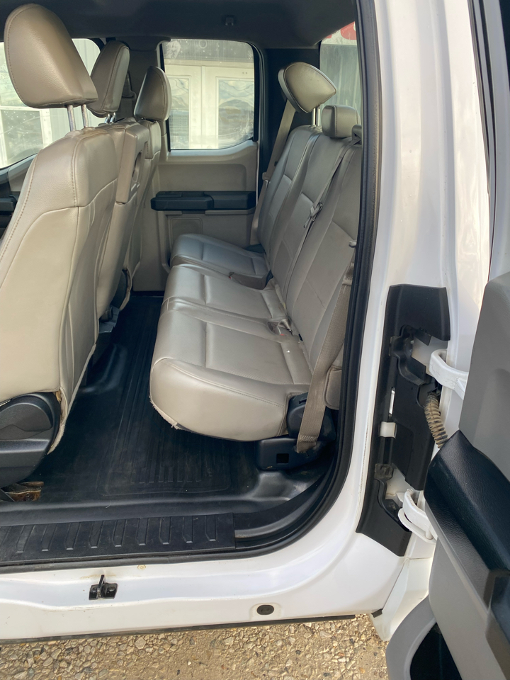 Ford F-150 4WD SuperCab 163" XL 2015