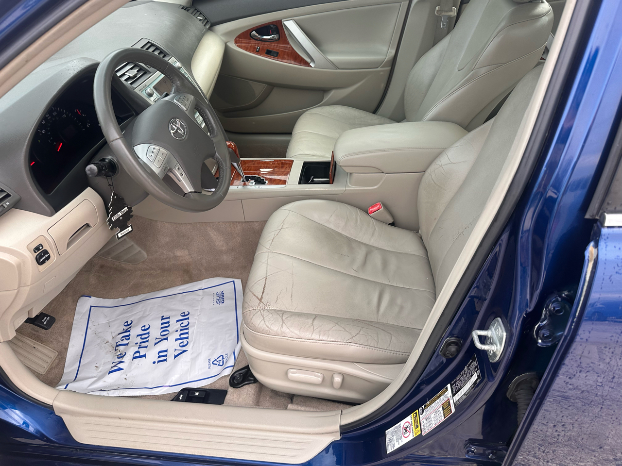 Toyota Camry 4dr Sdn V6 Auto XLE (Natl) 2009