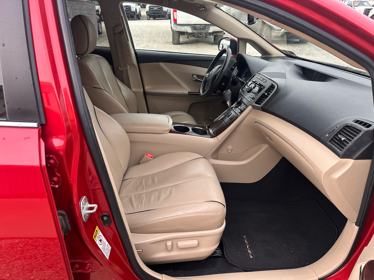 Toyota Venza 4dr Wgn V6 AWD (Natl) 2009