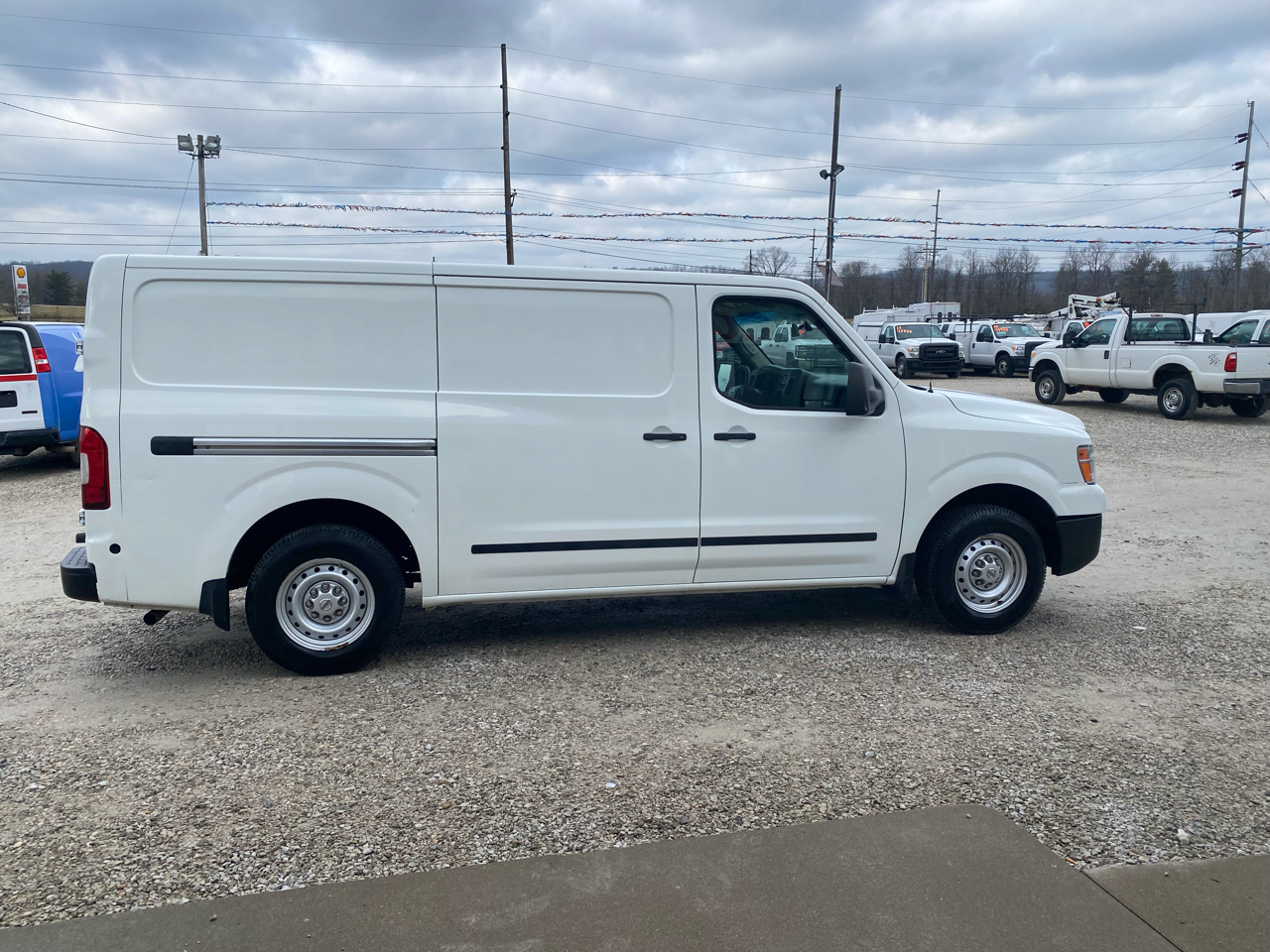 Nissan NV Standard Roof 1500 V6 S 2016