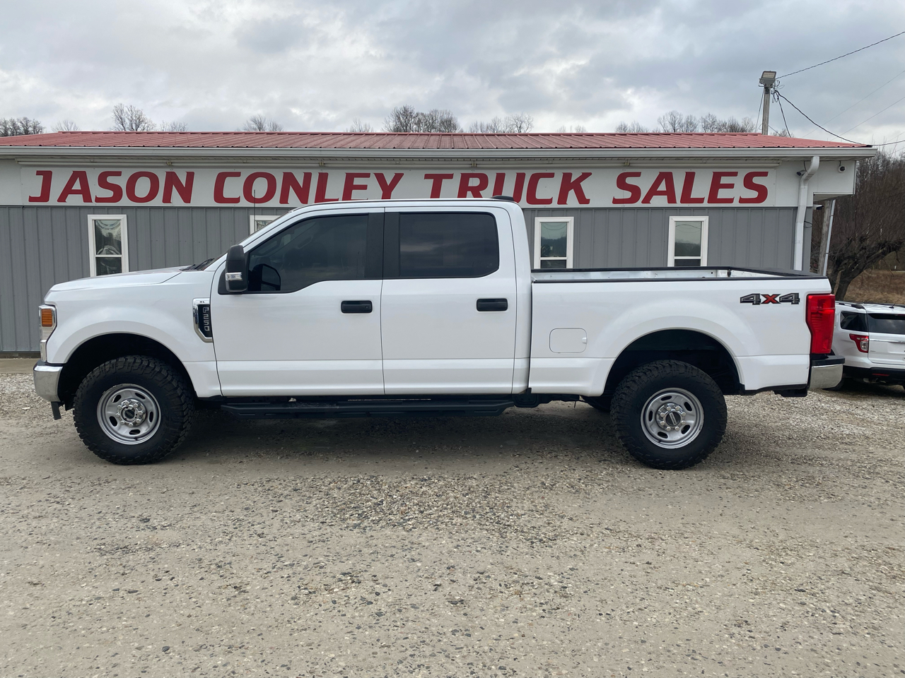 2022 Ford Super Duty F-250 SRW 4WD SuperCab 158" XL