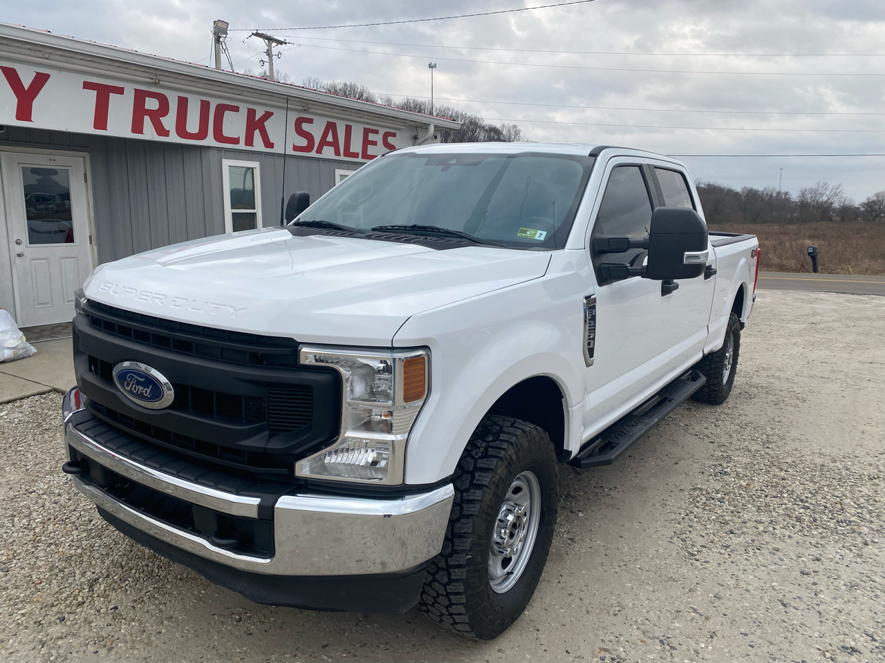 Ford Super Duty F-250 SRW 4WD SuperCab 158" XL 2022