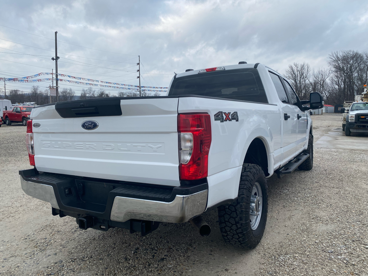 Ford Super Duty F-250 SRW 4WD SuperCab 158" XL 2022