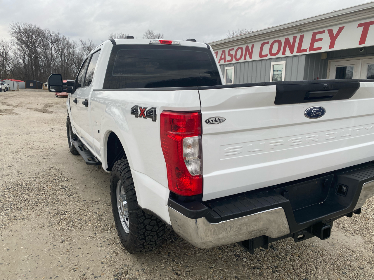 Ford Super Duty F-250 SRW 4WD SuperCab 158" XL 2022