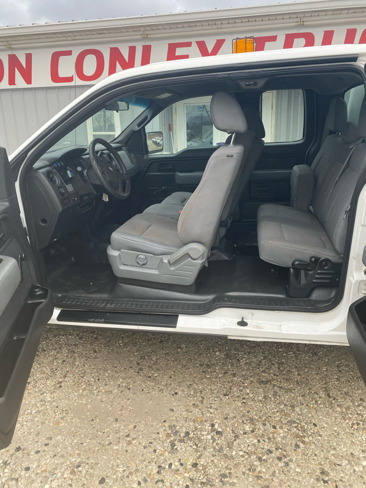 Ford F-150 4WD SuperCab 145" XL 2013