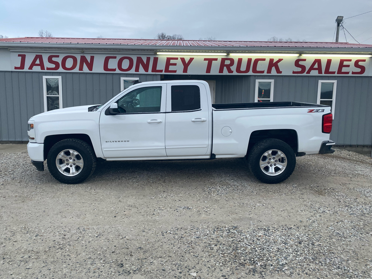 Chevrolet Silverado 1500 4WD Double Cab 143.5" LT w/2LT 2018