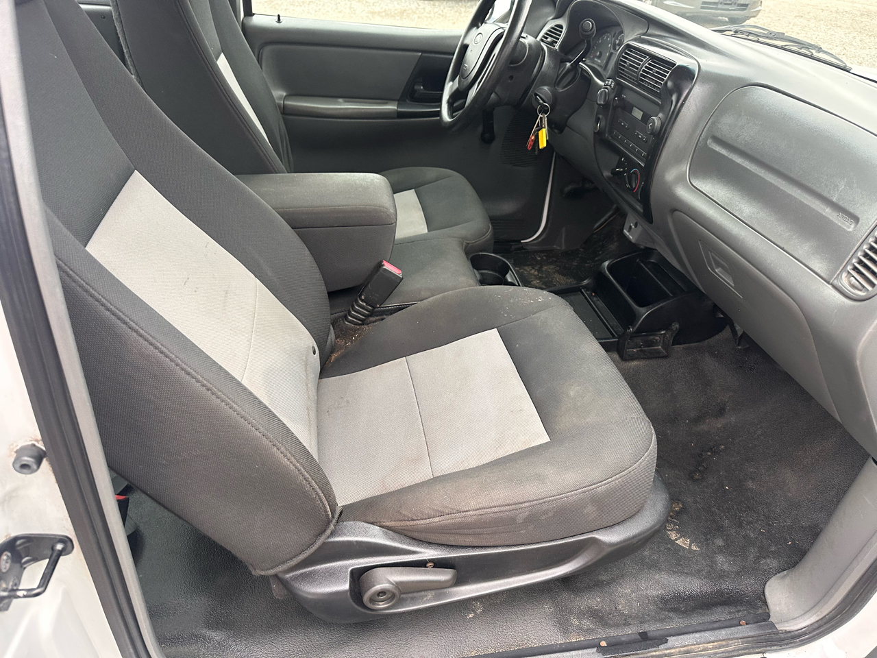 Ford Ranger 2dr Supercab 126 inch WB XL 2006