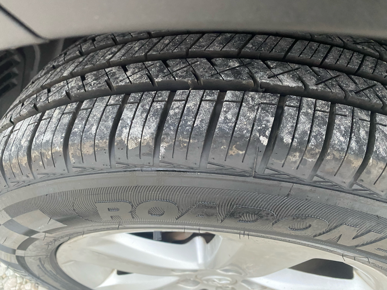 Toyota RAV4 AWD 4dr XLE (Natl) 2013