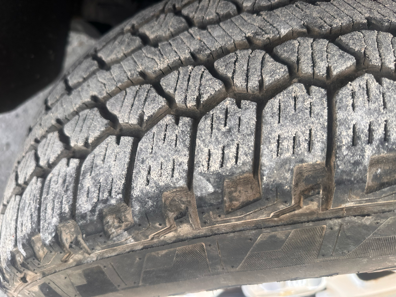 Chevrolet Silverado 1500 2WD Double Cab 143.5" Work Truck 2016